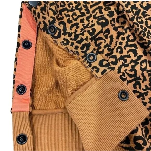 Long Tall Sally Orange and Black Animal Print Sweatshirt Side Button Detail Sz S - Picture 3 of 7